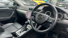 Skoda Superb 1.4 TSI iV SE L DSG 5dr Hatchback